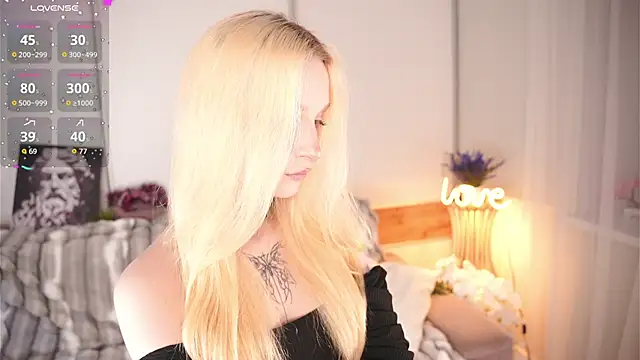 Naughty  Couplles online show from 01-15-26, 04:32