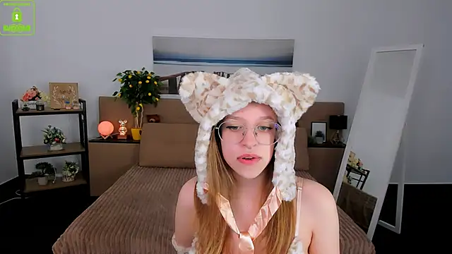 LayriantaVee online show from 03-03-25, 07:13