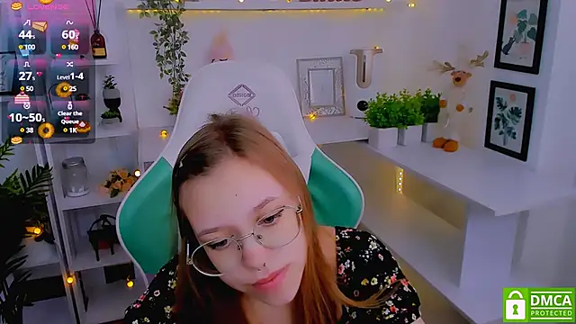 LayriantaVee online show from 02-26-25, 07:02