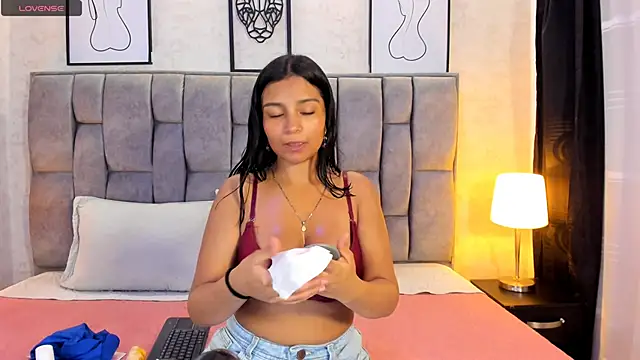 Candys victoria online show from 02-19-25, 02:33