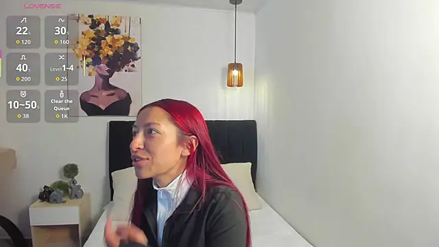 Scarlett  bell online show from 10-17-25, 01:24