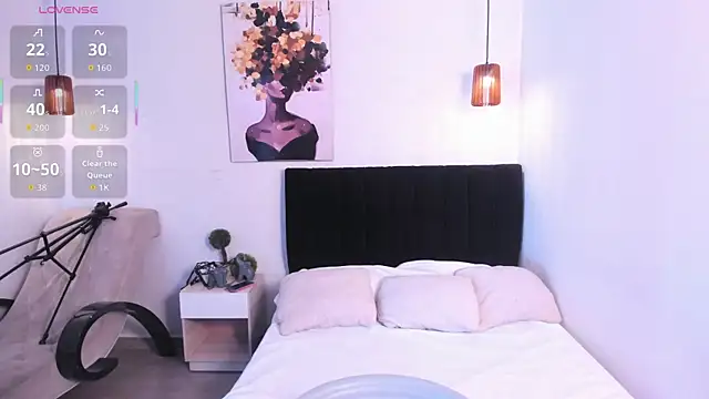 Scarlett  bell online show from 09-24-25, 01:28