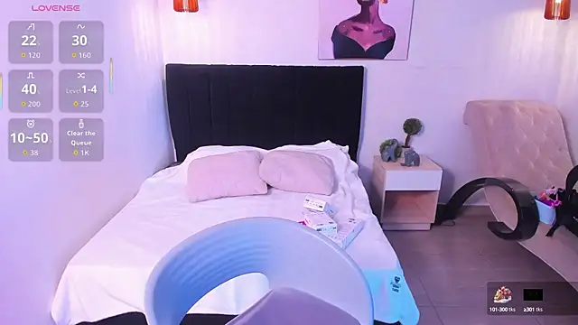 Scarlett  bell online show from 09-22-25, 01:17