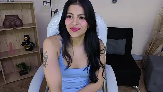 Eliie Ruizz online show from 12-03-25, 08:52