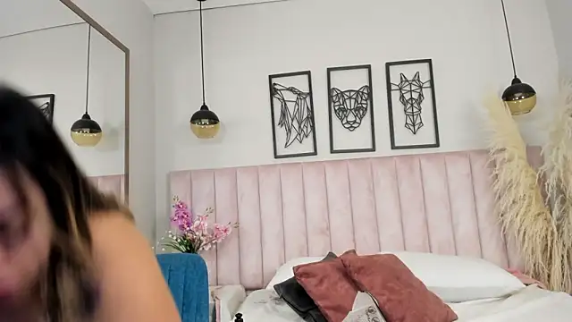 Annie karlsson   online show from 09-21-25, 12:32