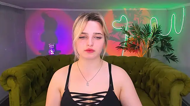 tendermeow online show from 02-05-25, 04:36