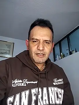 RogueTraveler online show from 11-04-25, 03:43