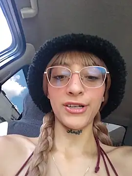 Dani pegin online show from 04-03-26, 04:02