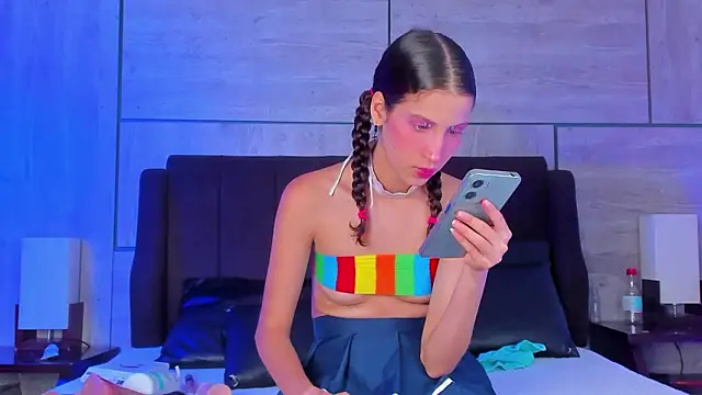 ZaritaLenon online show from 03-18-26, 08:10