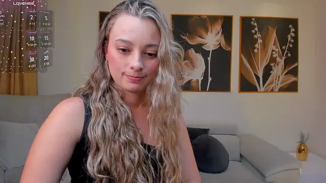 TiaraLawrence online show from 12-13-24, 11:17