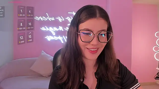 AmberFarrell online show from 04-10-26, 08:05