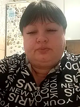 Snapshot of Marina376 chatting on 01-08-25, 09:12 Marina376 online show from 01-08-25, 09:12