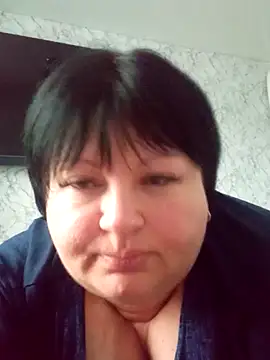 Snapshot of Marina376 chatting on 02-06-25, 11:31 Marina376 online show from 02-06-25, 11:31