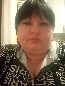 Snapshot of Marina376 chatting on 02-13-25, 08:45 Marina376 online show from 02-13-25, 08:45