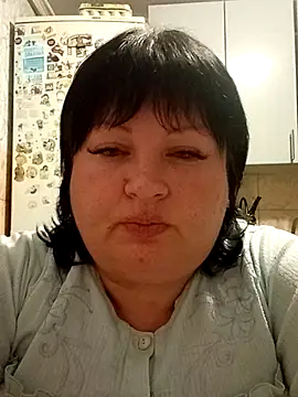 Snapshot of Marina376 chatting on 10-31-25, 09:32 Marina376 online show from 10-31-25, 09:32