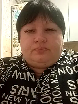 Snapshot of Marina376 chatting on 01-19-25, 09:13 Marina376 online show from 01-19-25, 09:13