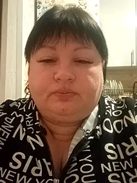 Snapshot of Marina376 chatting on 03-04-25, 09:22 Marina376 online show from 03-04-25, 09:22