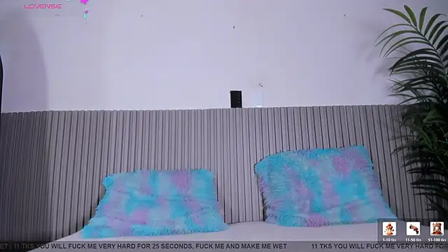 valentina lux online show from 03-21-26, 07:07