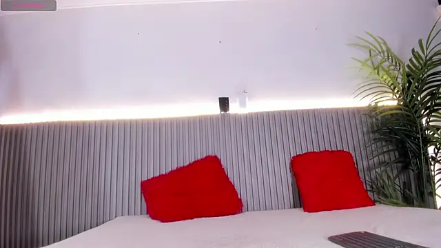 valentina lux online show from 03-26-26, 07:12