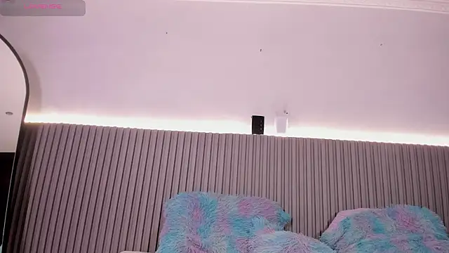 valentina lux online show from 01-05-26, 07:06