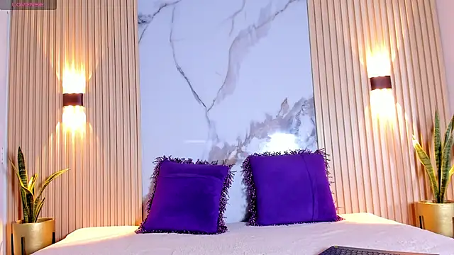 Snapshot of valentina_lux chatting on 03-11-25, 03:04 valentina lux online show from 03-11-25, 03:04