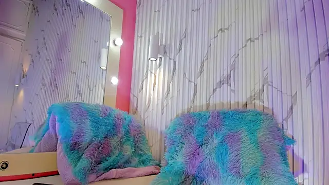 valentina lux online show from 11-12-25, 07:18