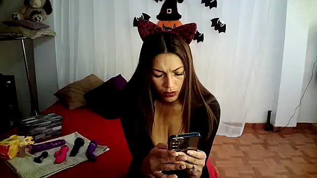 Hanna Charming online show from 10-09-25, 06:08