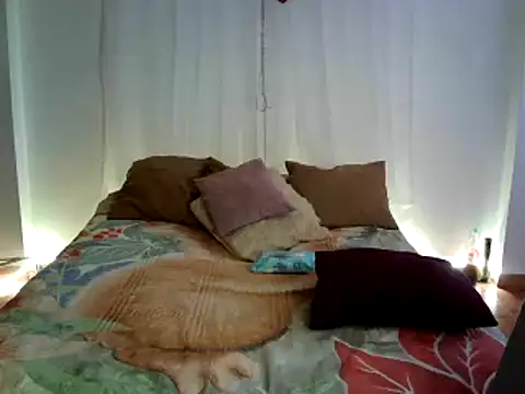 Hanna Charming online show from 02-26-25, 10:04