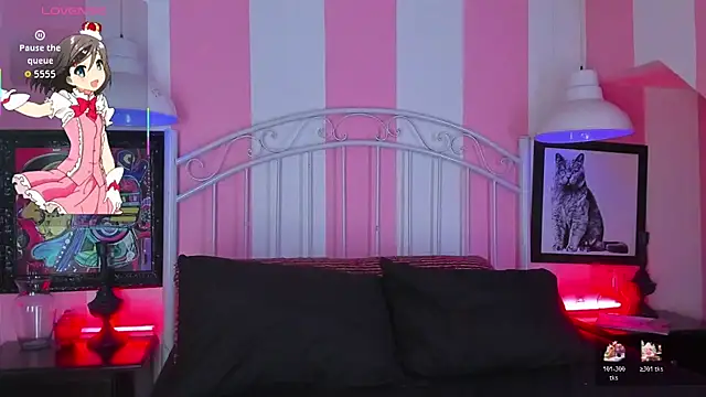 Liah Grey8 online show from 11-24-25, 09:37