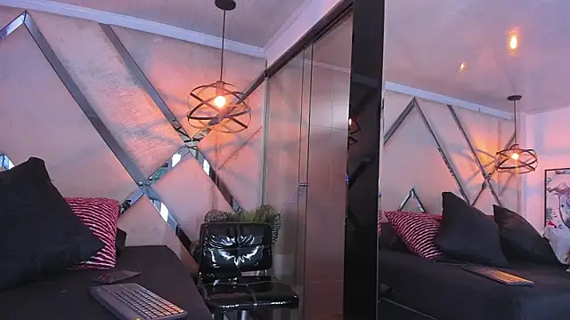 Liah Grey8 online show from 02-27-26, 09:03