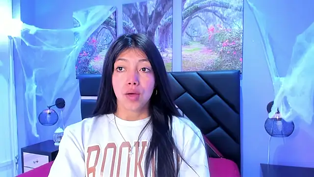 KimberlyVillaLobos online show from 11-11-25, 11:38