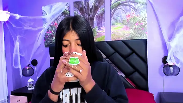 KimberlyVillaLobos online show from 11-05-25, 11:35