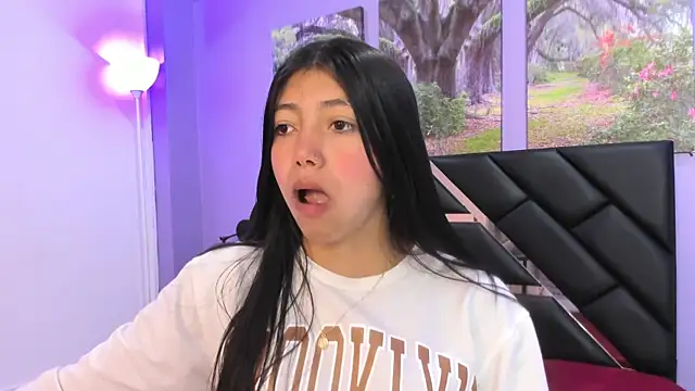 KimberlyVillaLobos online show from 09-30-25, 01:39