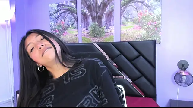 KimberlyVillaLobos online show from 09-23-25, 12:56