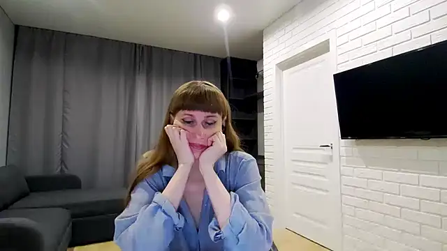 Daniella Lorente online show from 05-15-26, 11:03