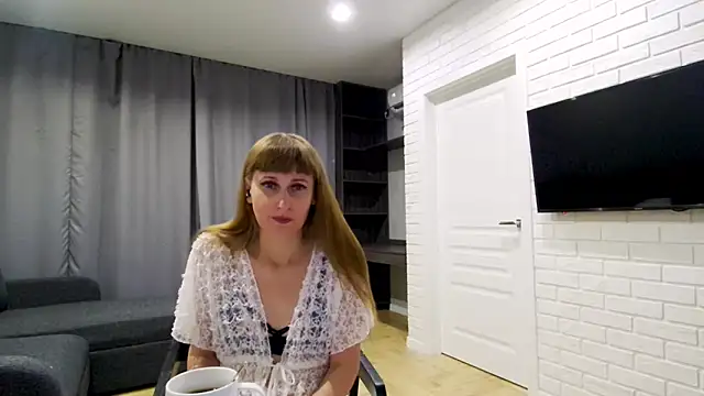 Daniella Lorente online show from 10-25-25, 11:27