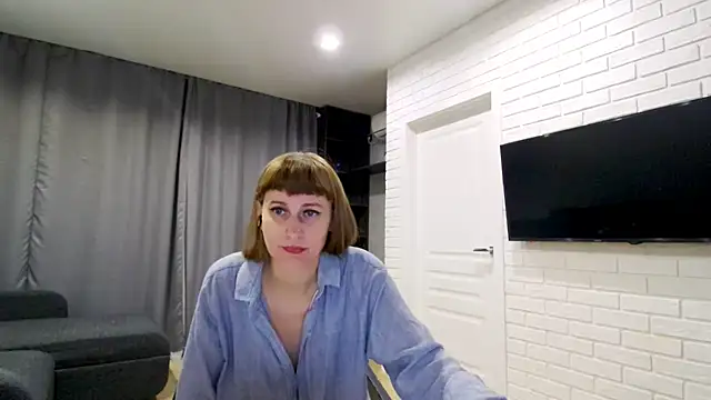 Daniella Lorente online show from 11-06-25, 08:57