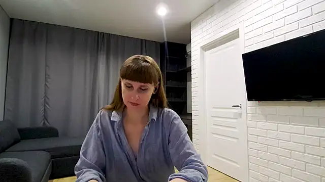 Daniella Lorente online show from 05-15-26, 11:14