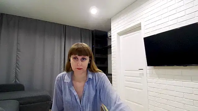 Daniella Lorente online show from 04-30-26, 08:49