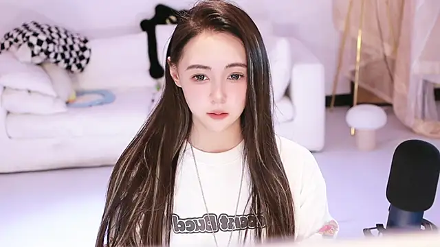 Roseonly  online show from 03-10-26, 04:38