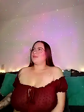 soofy   online show from 12-17-25, 05:01