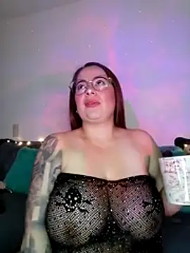 soofy   online show from 03-12-26, 03:12