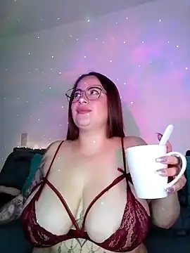 soofy   online show from 03-18-26, 03:42