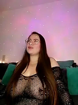 soofy   online show from 10-15-25, 02:54