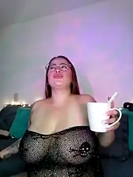 soofy   online show from 02-10-26, 03:38