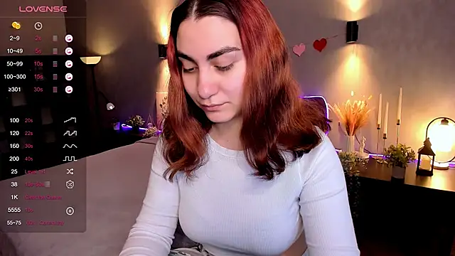 hannacheekss  online show from 10-07-25, 02:12