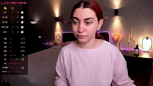 hannacheekss  online show from 06-30-26, 02:11