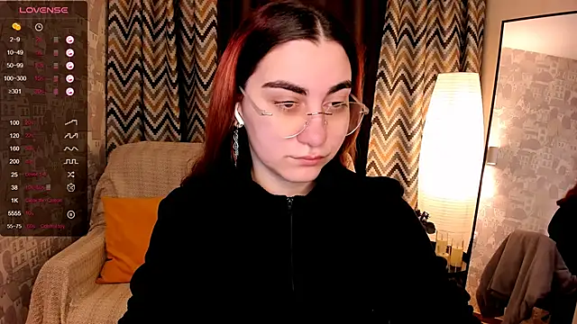 hannacheekss  online show from 11-07-25, 02:05