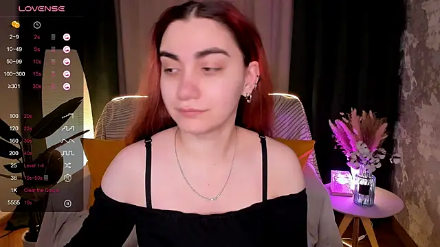 hannacheekss  online show from 02-18-26, 02:09