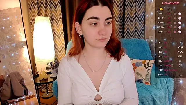 hannacheekss  online show from 02-05-26, 02:07